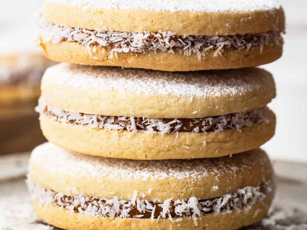 Alfajores — Argentina recipe