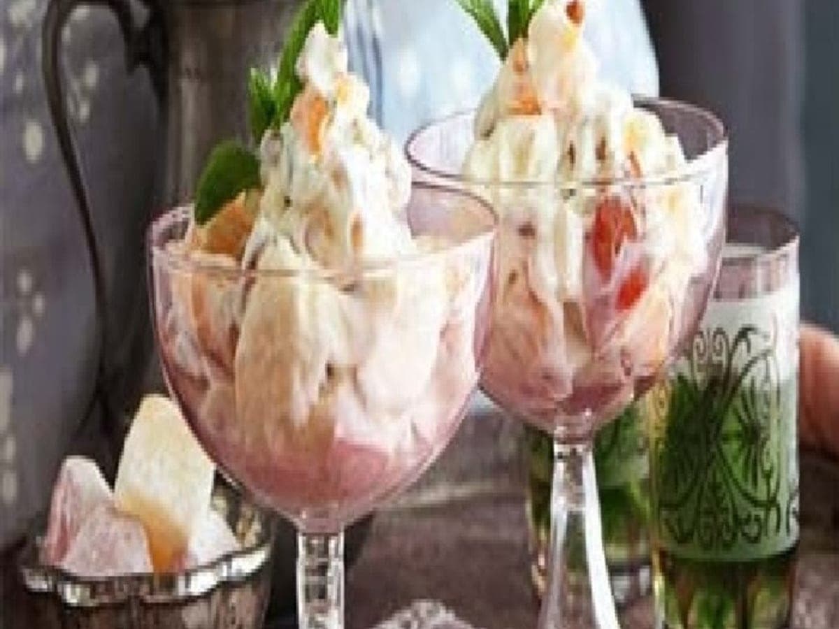 Apricot & Turkish delight mess — Turkish recipe