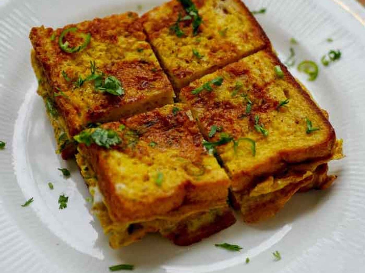 Bread omelette — India recipe