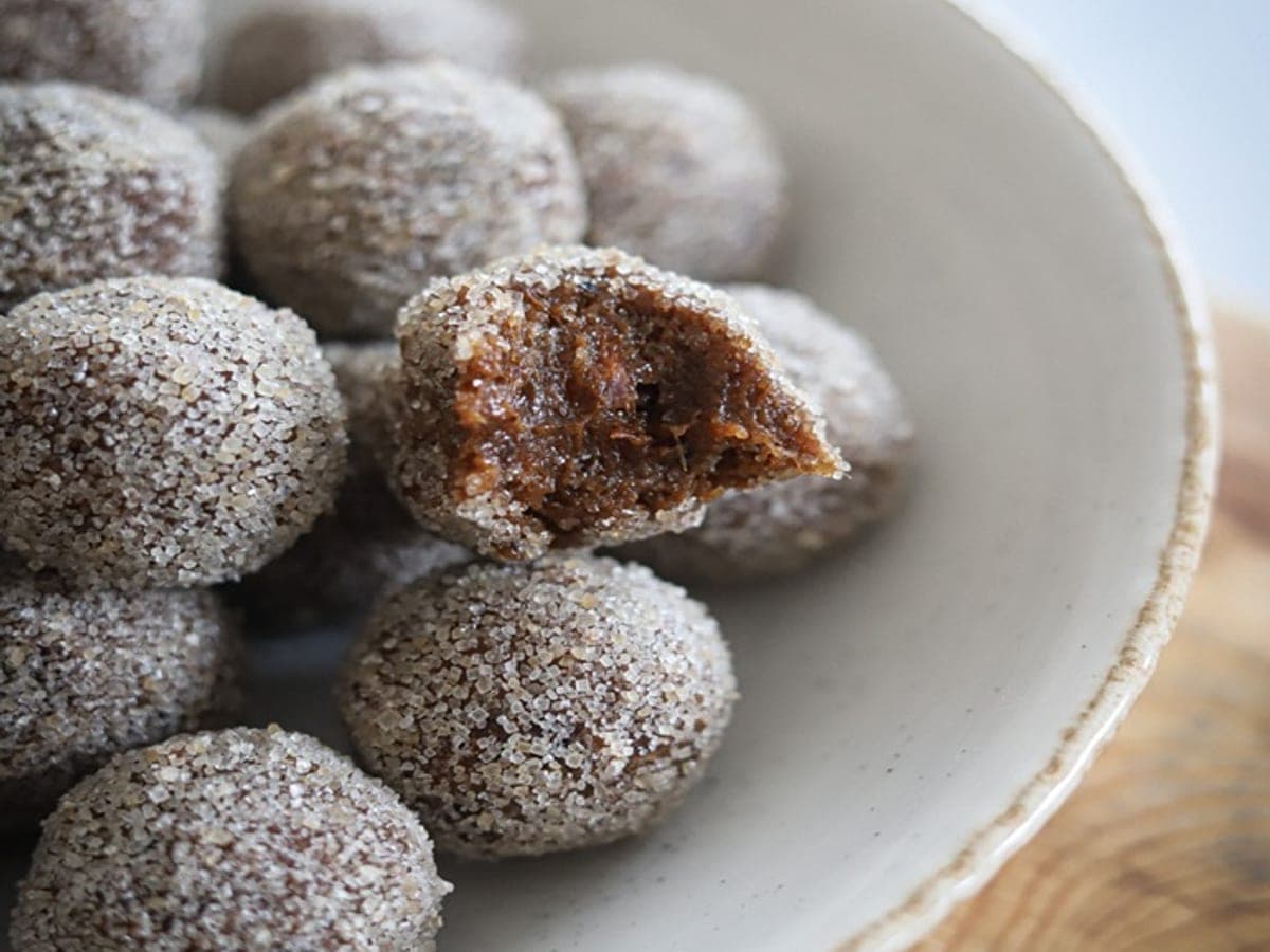 Caribbean Tamarind balls — Jamaican recipe