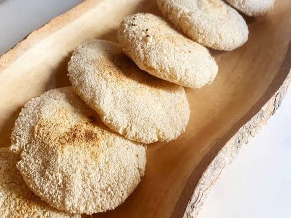 Cassava bread — International recipe