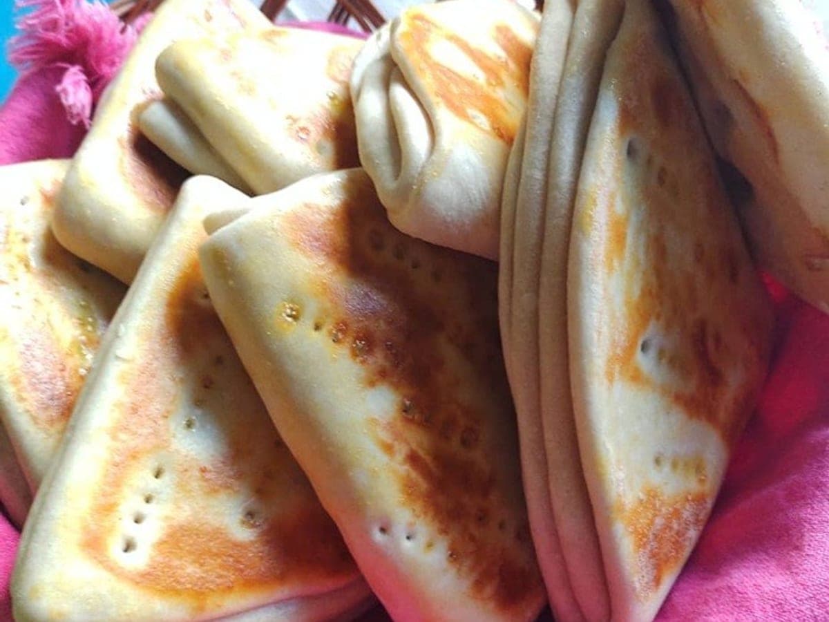Chilean Dobladitas — International recipe