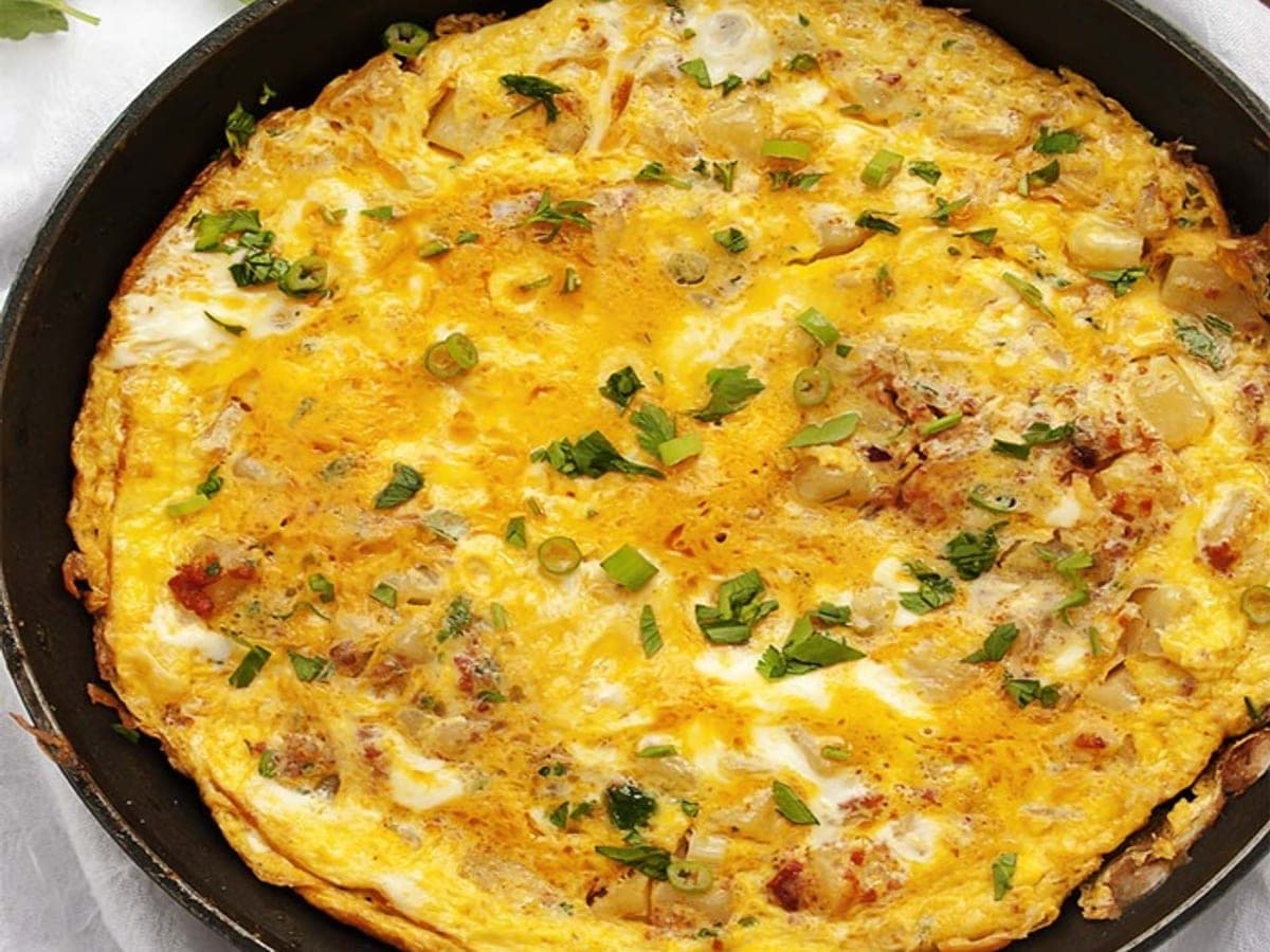 Chorizo, potato & cheese omelette — Spanish recipe