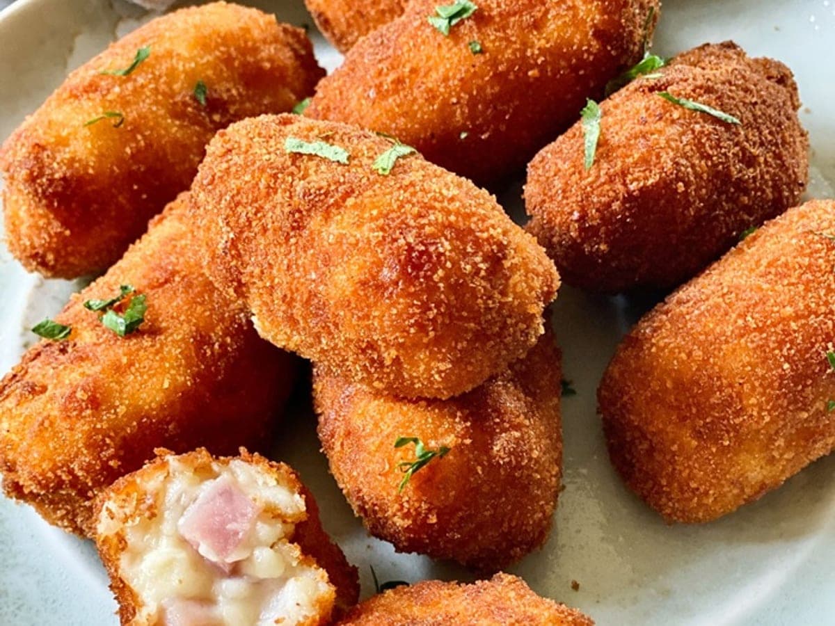 Ham croquetas — Spanish recipe