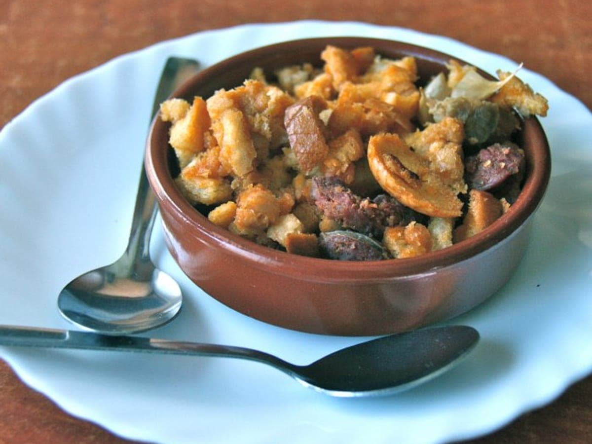 Migas — Spanish recipe