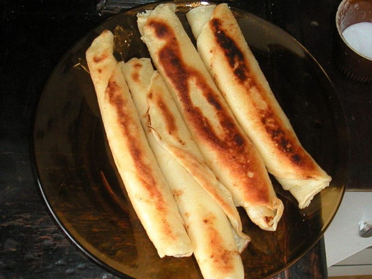 Polskie Nalesniki (Polish Pancakes) — Polish recipe