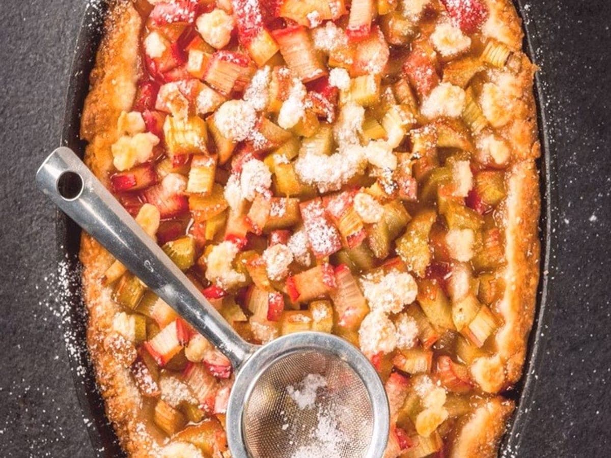 Quark and Rhubarb Pie — International recipe