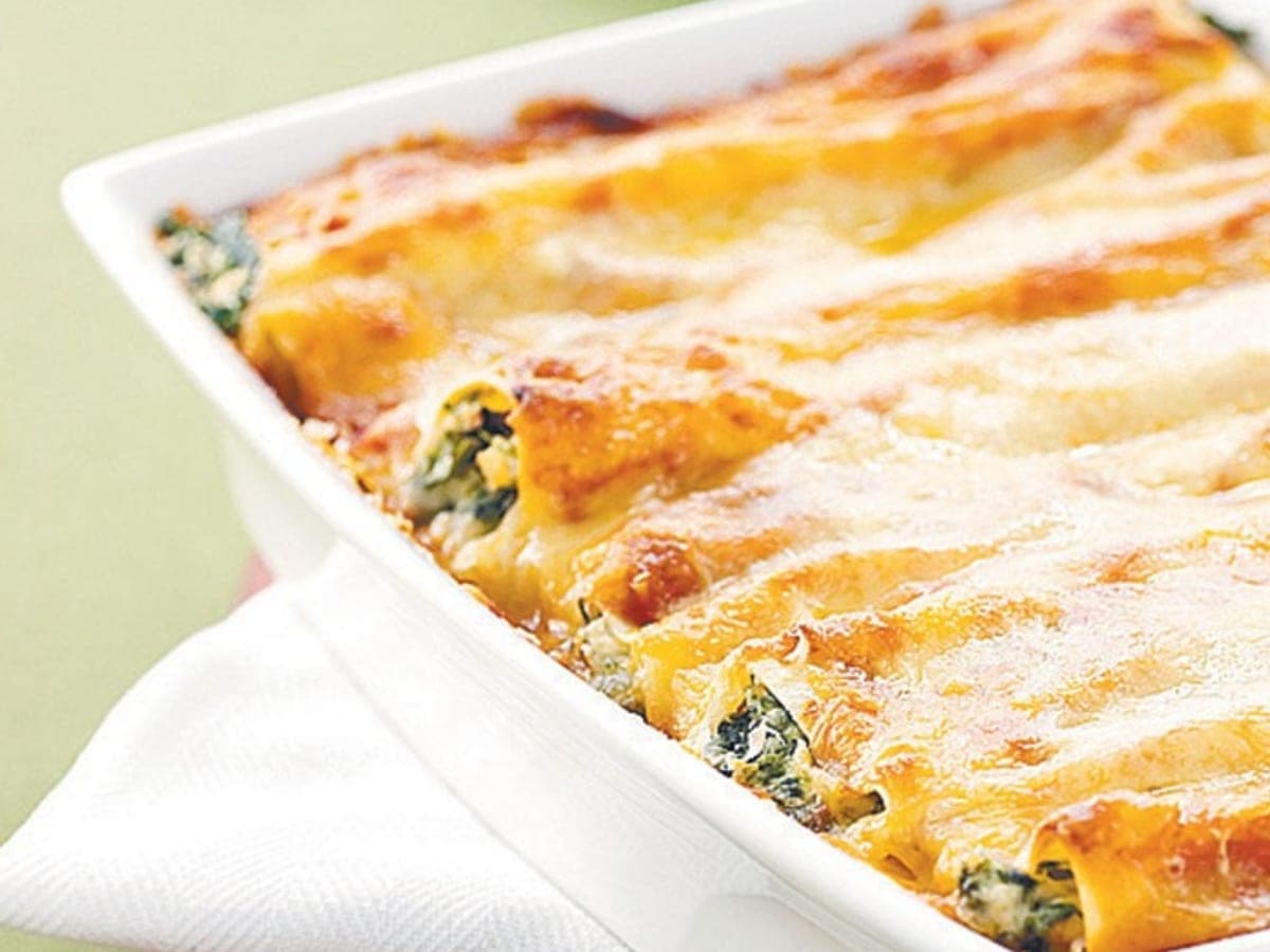 Spinach & Ricotta Cannelloni — Italian recipe