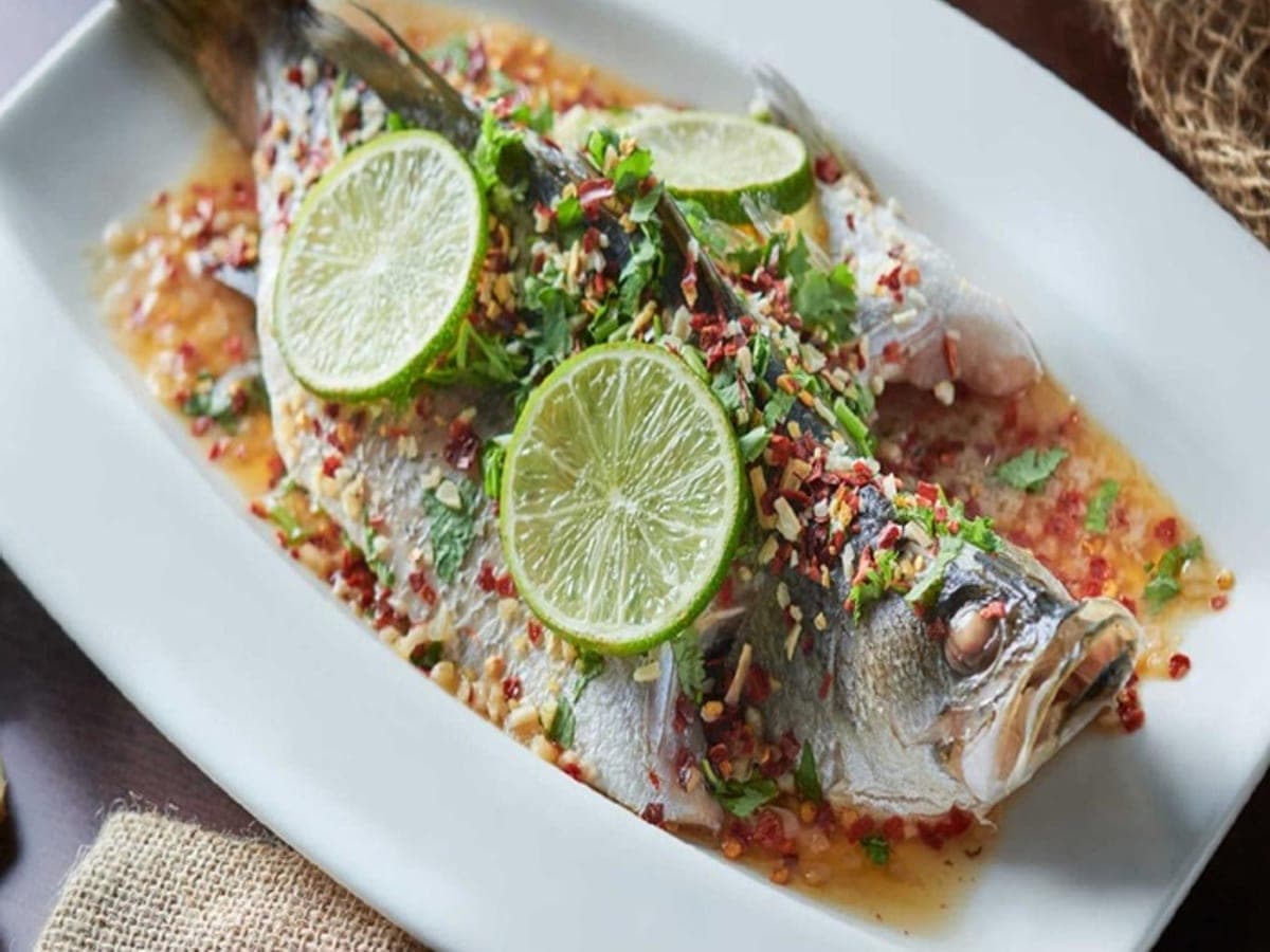 Thai-style steamed fish — Thai recipe