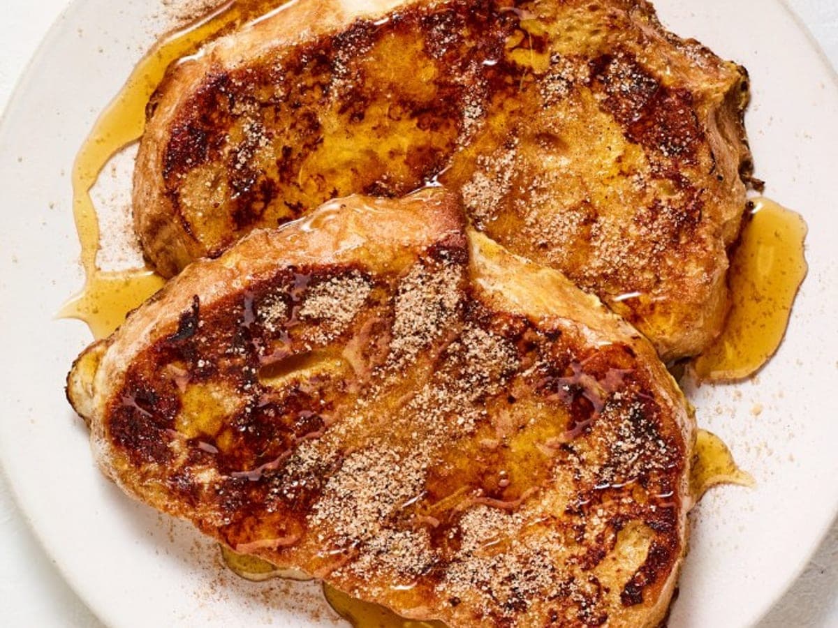 Torrijas with sherry — Spanish recipe