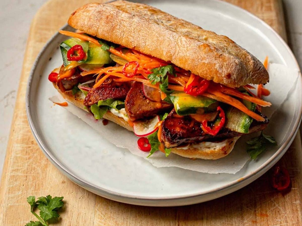 Vegan banh mi — Vietnamese recipe