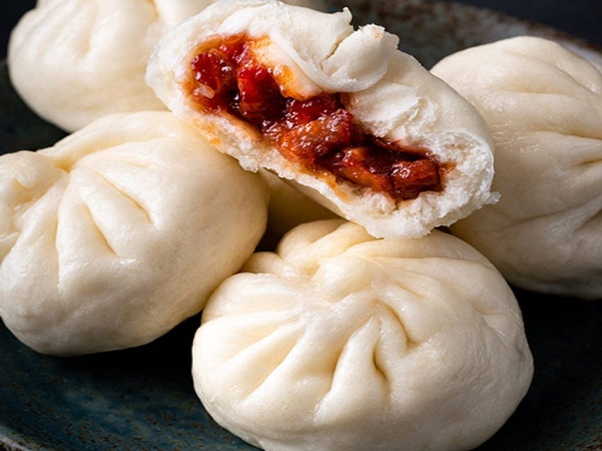 Barbecue pork buns — Vietnamese recipe