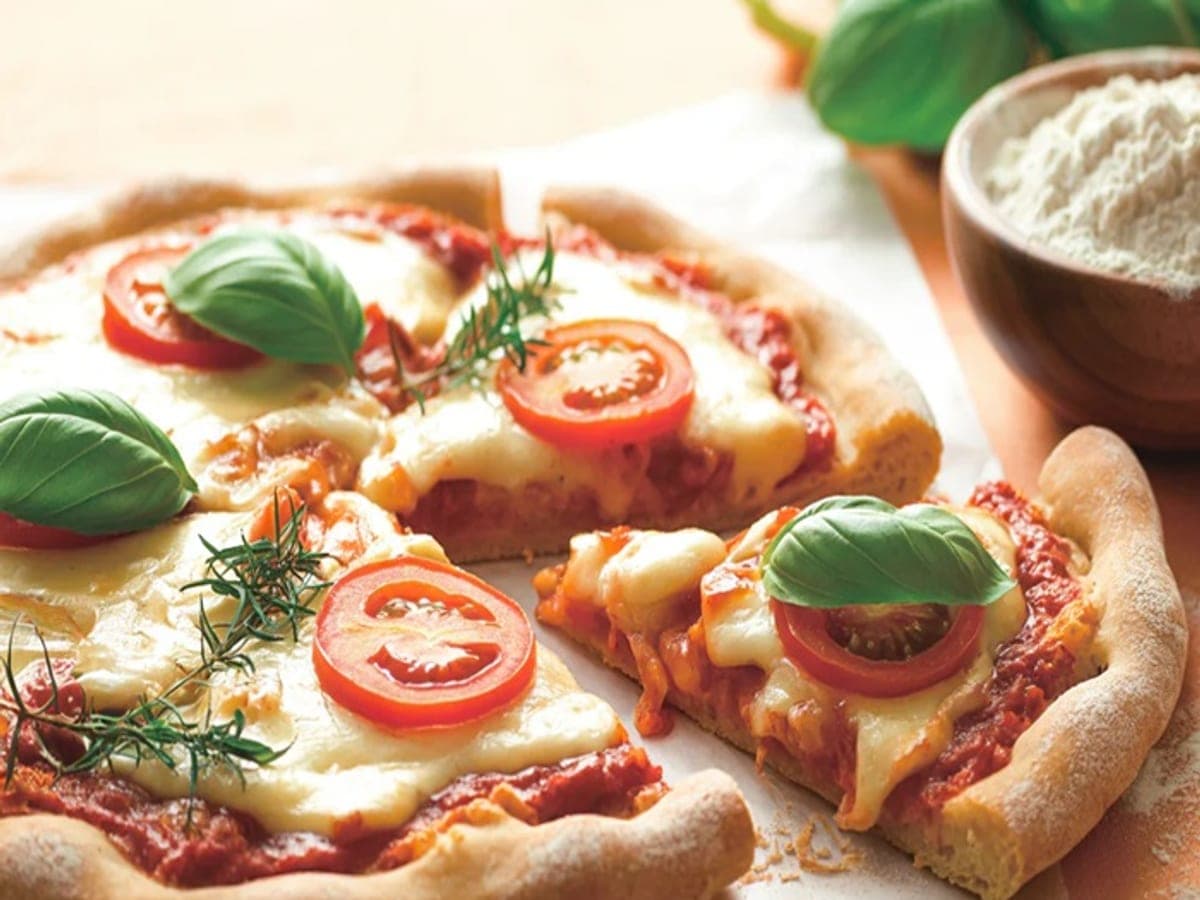 Cassava pizza — Venezuela recipe