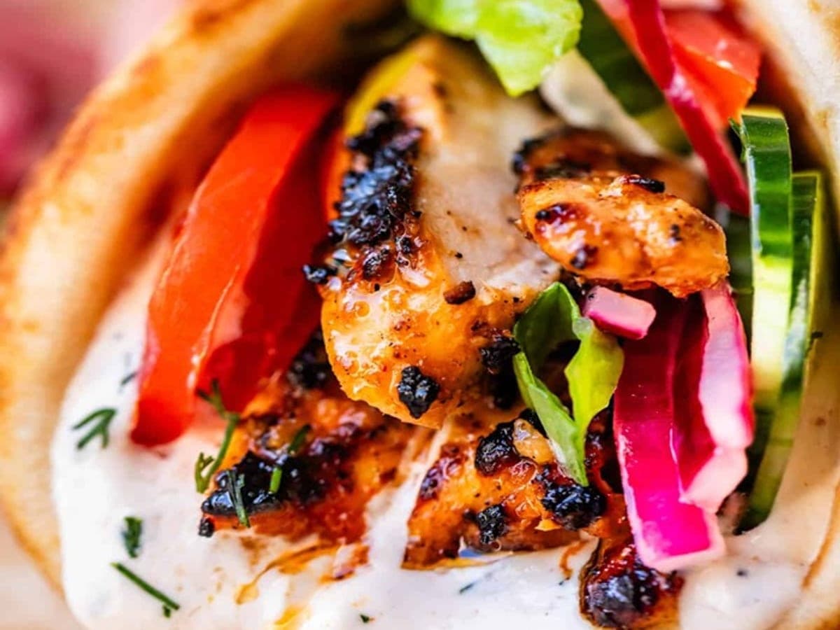 Chicken Shawarma with homemade garlic herb yoghurt sauce — Saudi Arabian recipe
