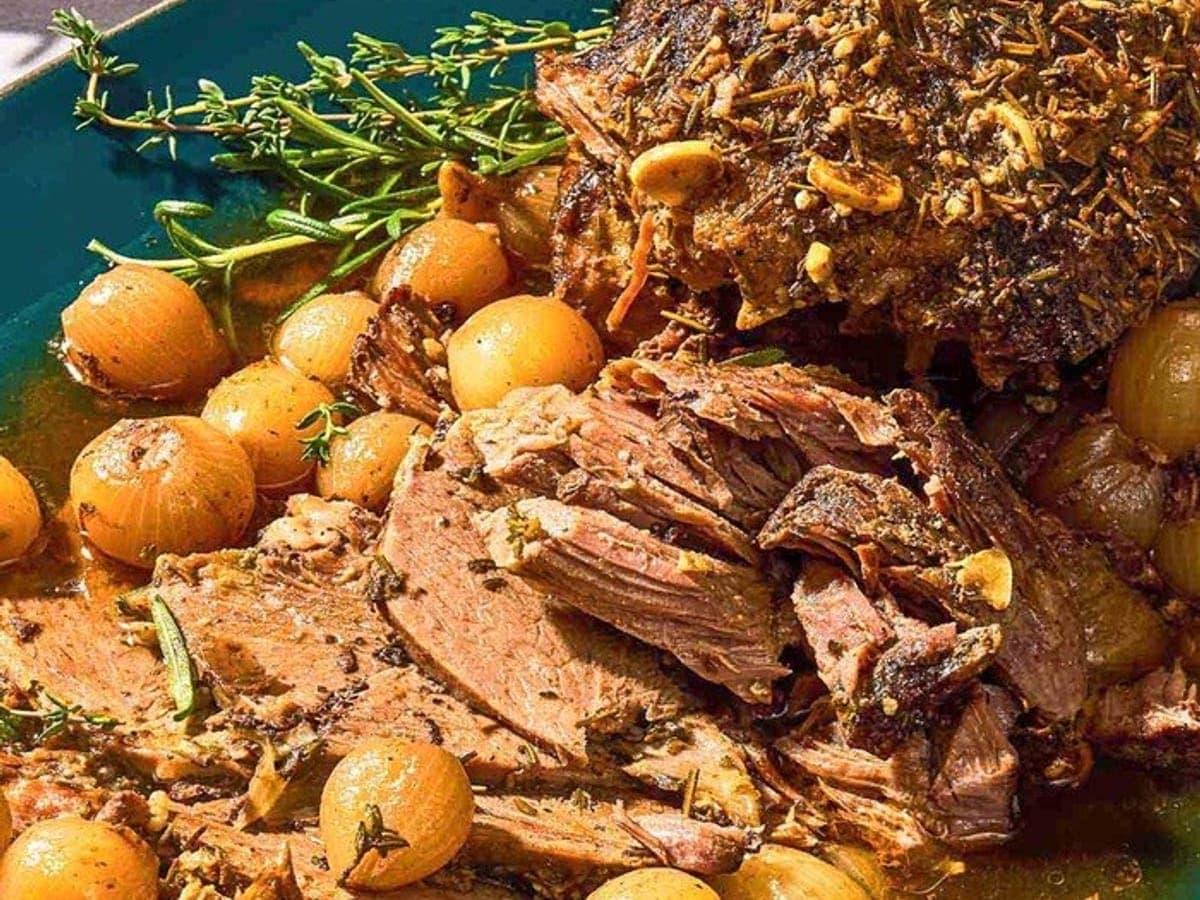 Leg of Lamb Armenian-Style — International recipe