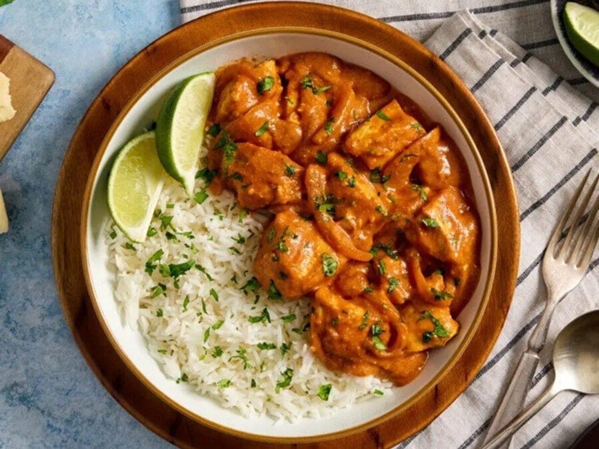 Pollo en Salsa — International recipe
