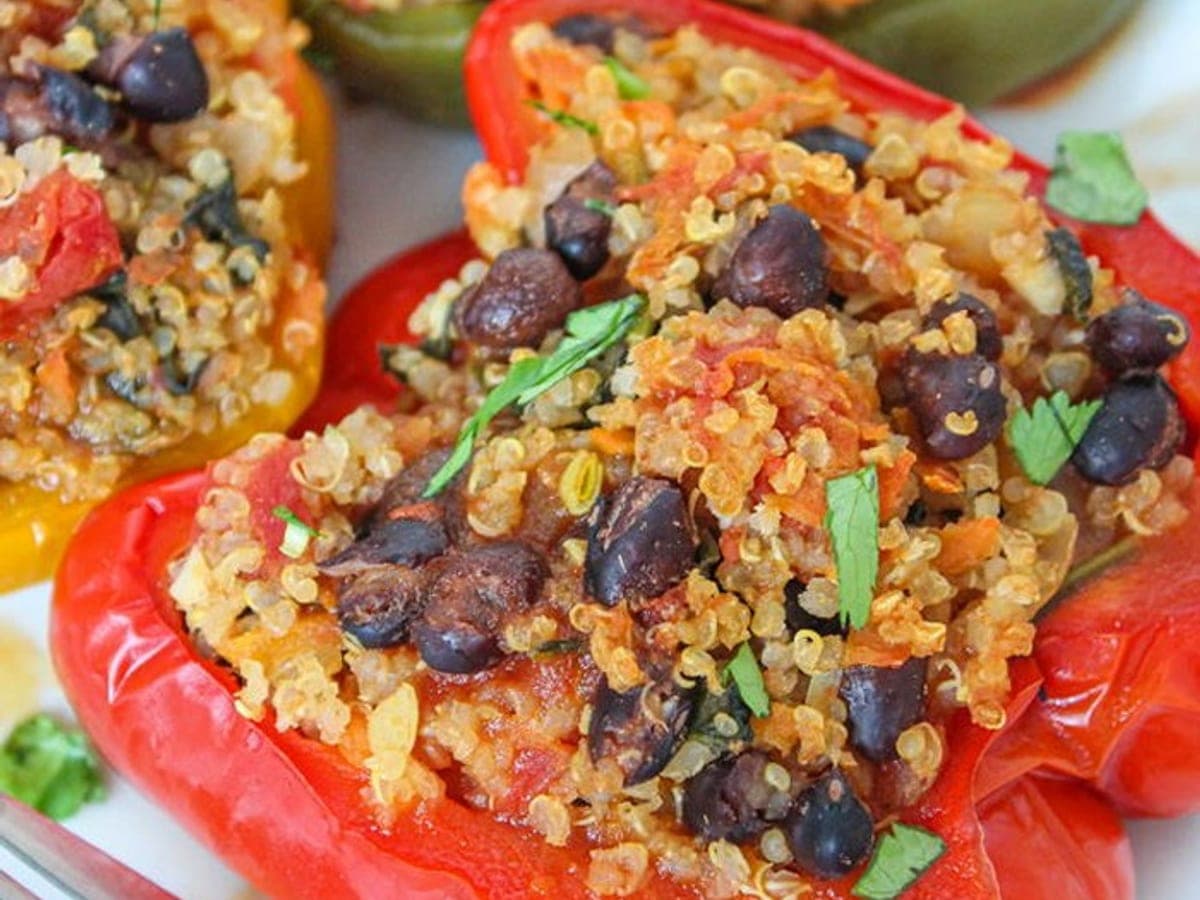 Stuffed Bell Peppers with Quinoa and Black Beans — Mexican recipe